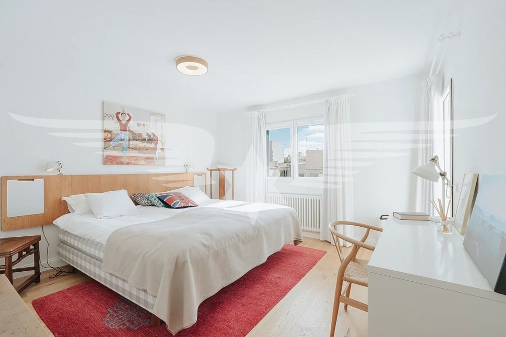Schlafzimmer 1