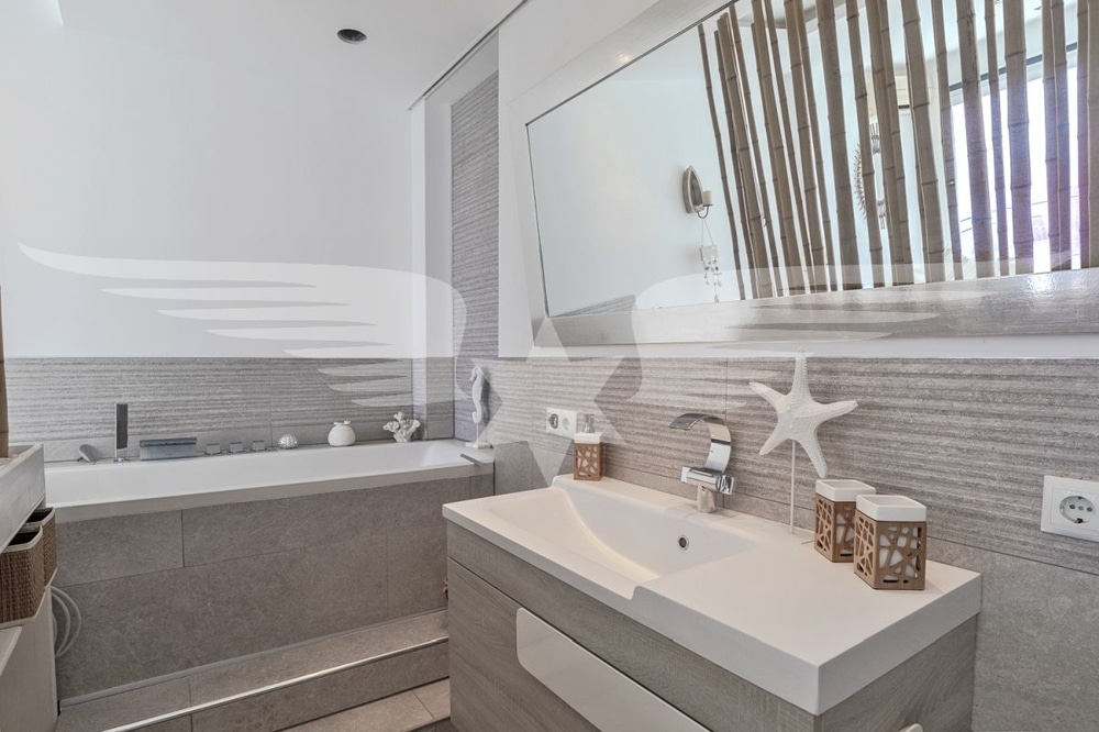 Baño suite principal