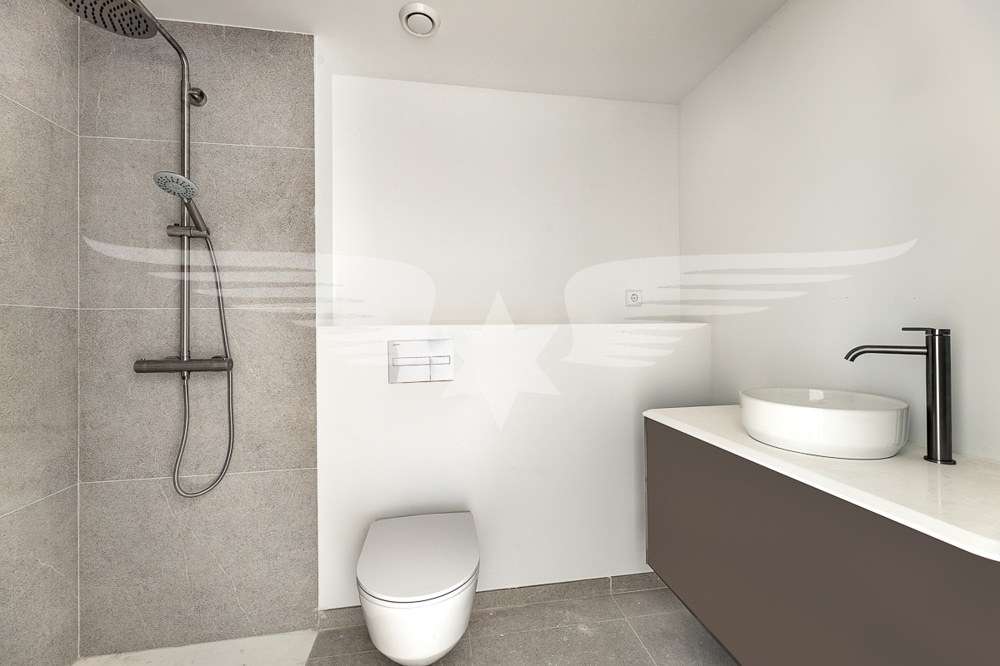 Bathroom 2