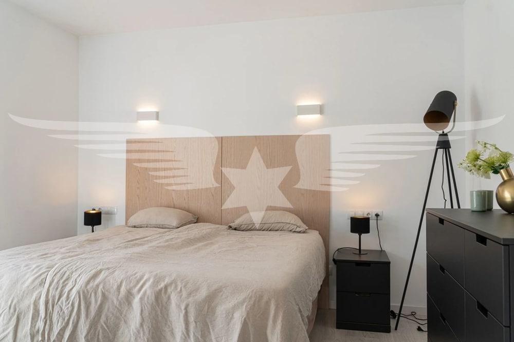 Schlafzimmer 1