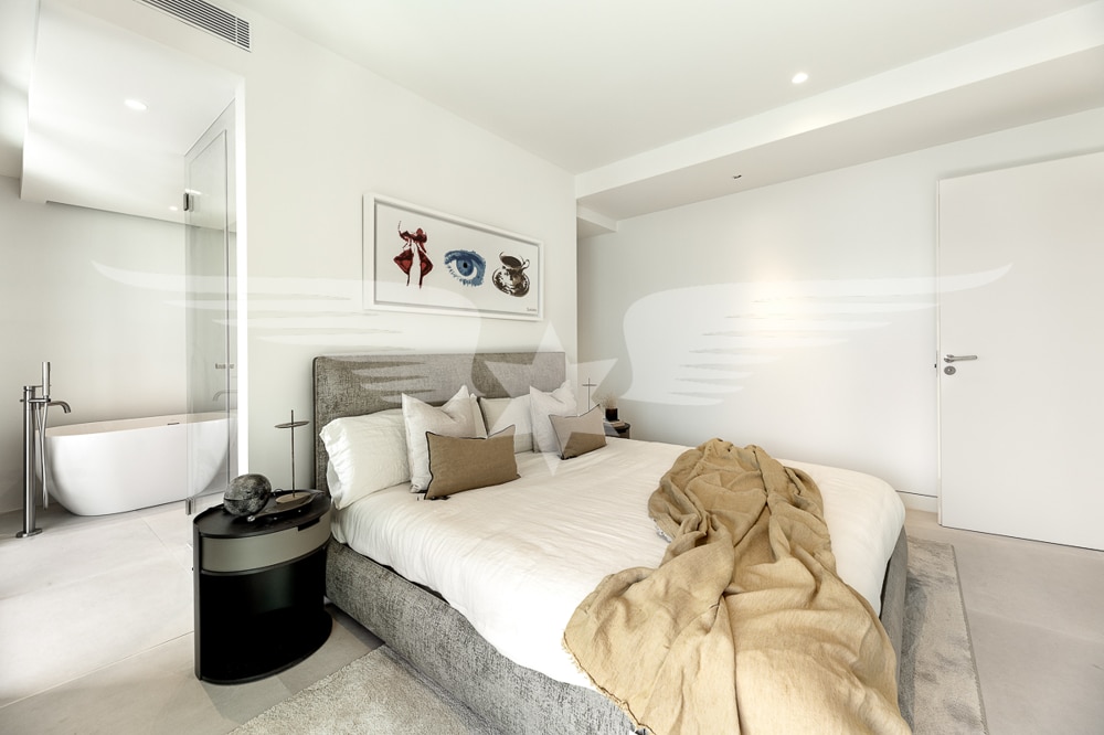 Example Master-Suite