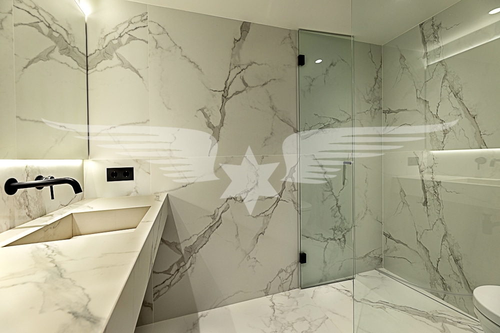 Bathroom Master-Suite