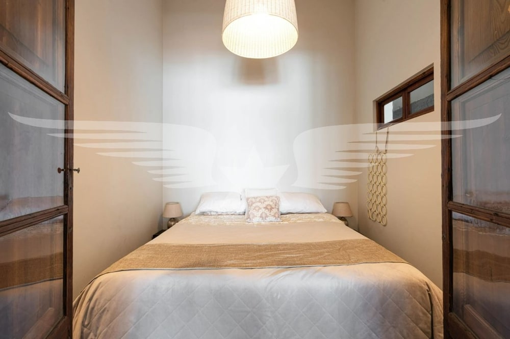 Schlafzimmer 1