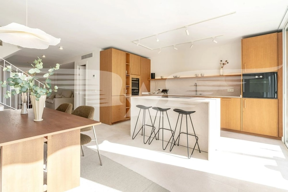 Dining Area/Kitchen
