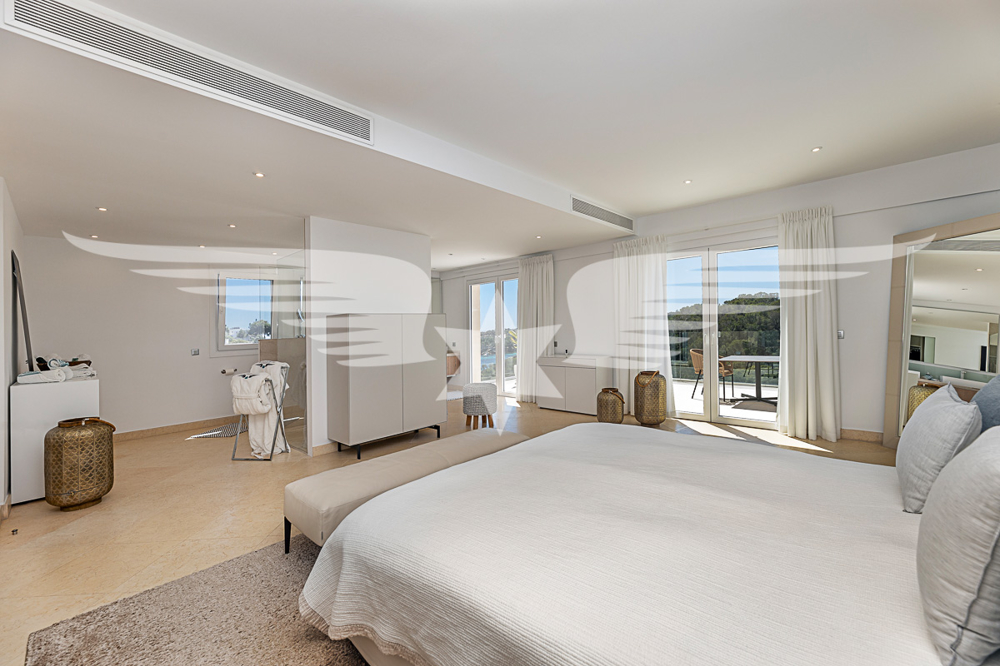 Master Suite upper floor