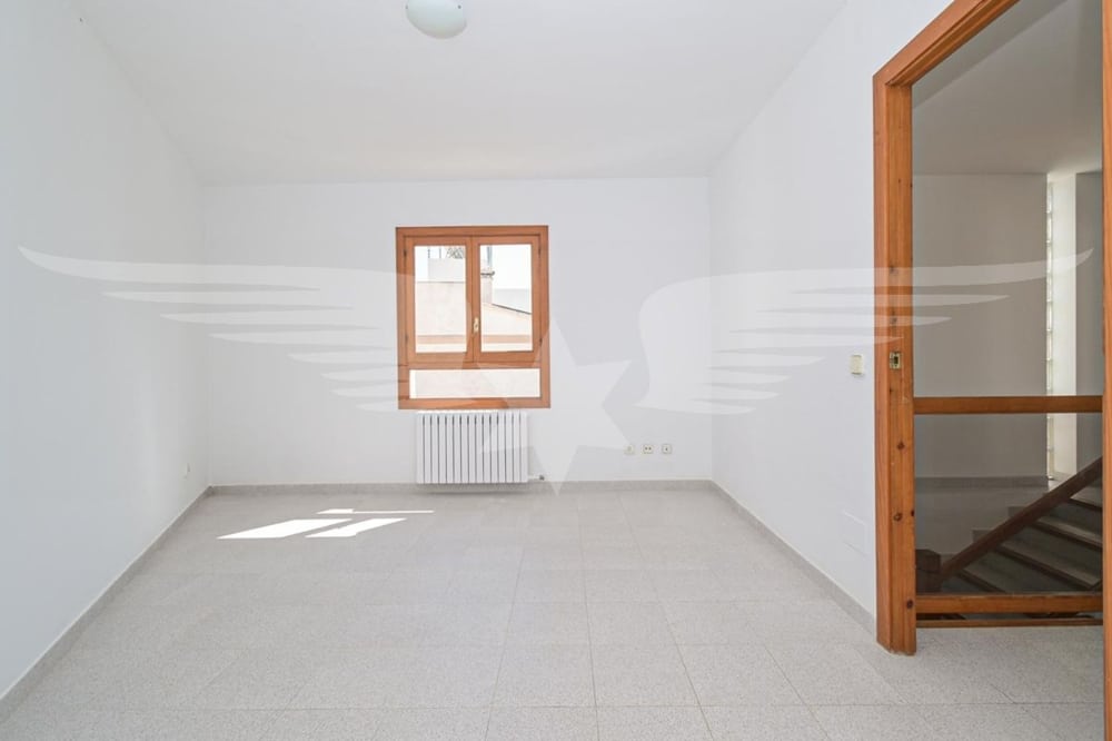 Bedroom 1st floor