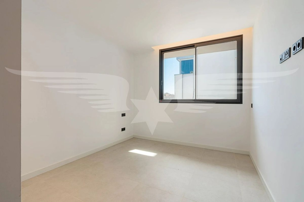 Schlafzimmer 2