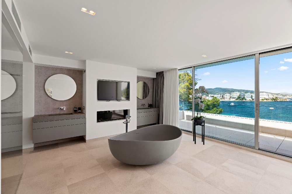 Master Suite