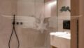 Badezimmer 1