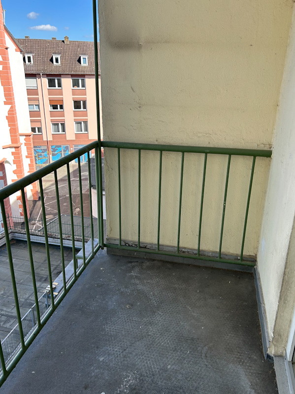 Gut geschnittene 2 Zimmer- Wohnung mit Balkon in Mainz-City, Nähe Kaufhof - Photo 5