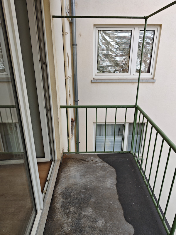 Gut geschnittene 2 Zimmer- Wohnung mit Balkon in Mainz-City, Nähe Kaufhof - Photo 5