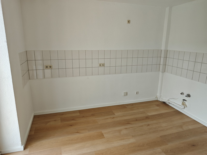 Gut geschnittene 2 Zimmer- Wohnung mit Balkon in Mainz-City, Nähe Kaufhof - Photo 1