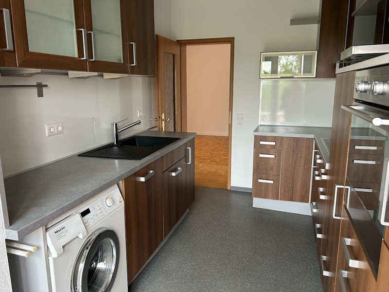 Renovierte 3 Zimmer-Wohnung mit 2 Balkonen und EBK in Mainz-Münchfeld, Nähe Universität/HBF - Foto 3