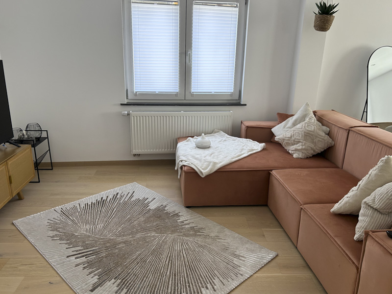 Top saniert: 4,5 Zimmer-EFH mit Innenhof und sep. 1.200 m² Gartengrundstück in Bubenheim - Photo 3