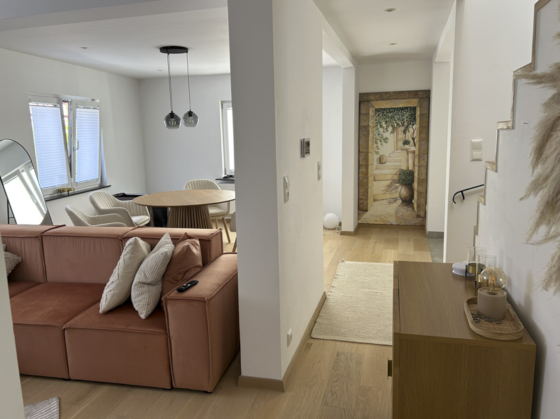 Top saniert: 4,5 Zimmer-EFH mit Innenhof und sep. 1.200 m² Gartengrundstück in Bubenheim - Photo 1