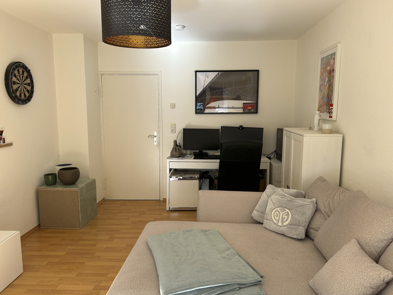 Gemütliche 2 Zimmer- Wohnung mit Balkon in Mainz-City, Nähe Kaufhof - Photo 1