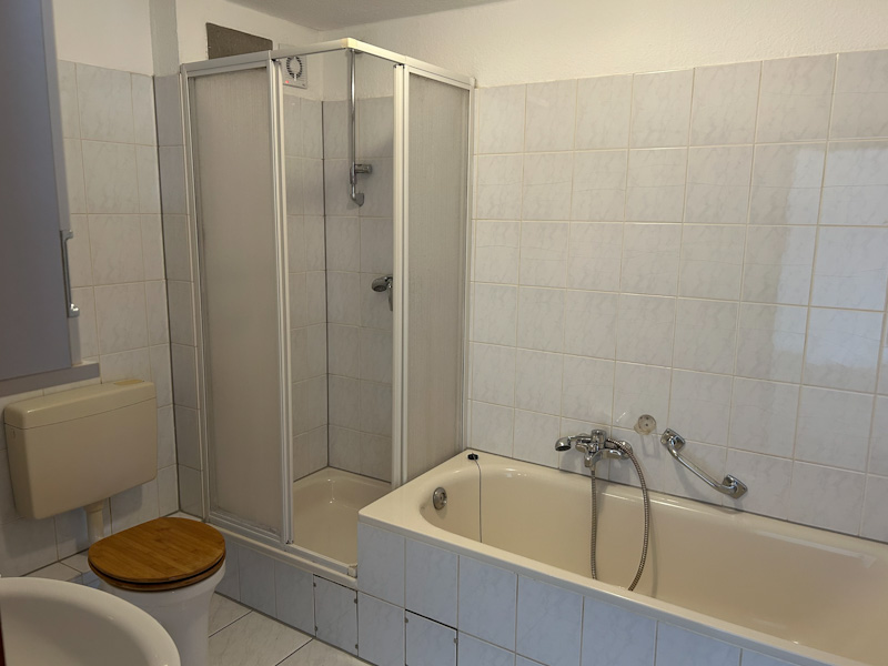 Gemütliche 2 Zimmer-DG-Wohnung mit 2 Stellplätzen im beliebten Mainz- Laubenheim - Foto 4