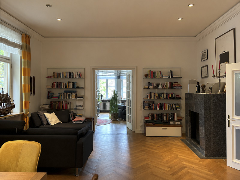 Stilvolle 4 Zi.-Altbauwohnung mit 2 Balkonen und Garage in einer Stadtvilla in Mainz, Nähe Hbf - Photo 1