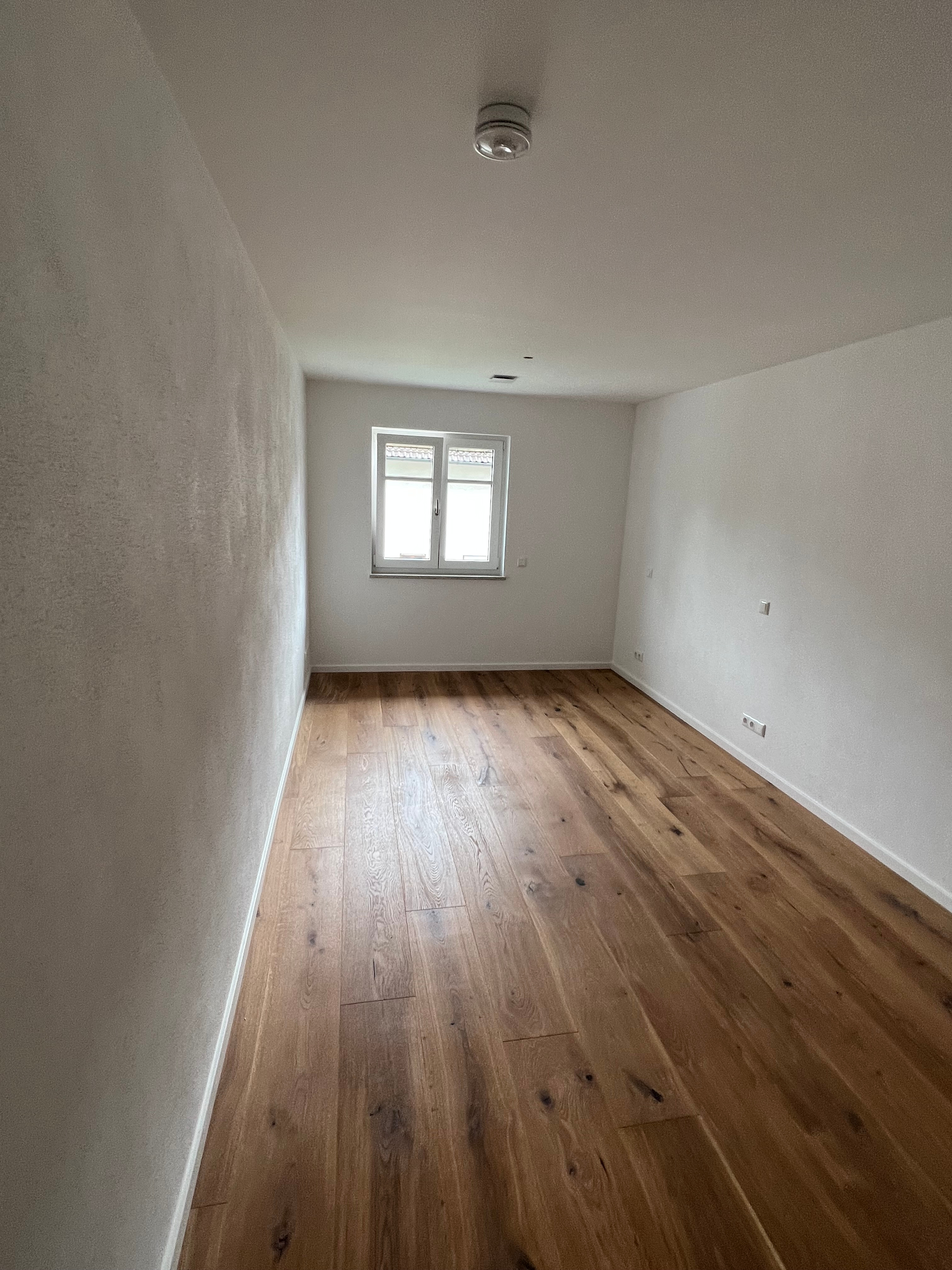 07aa52ef 57a6 47d3 8c9e 37cf93551eaa