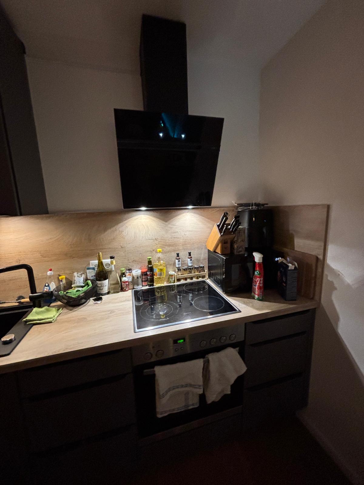 1f3921a5 f9b0 43c7 ac4a 61012f1c04ca