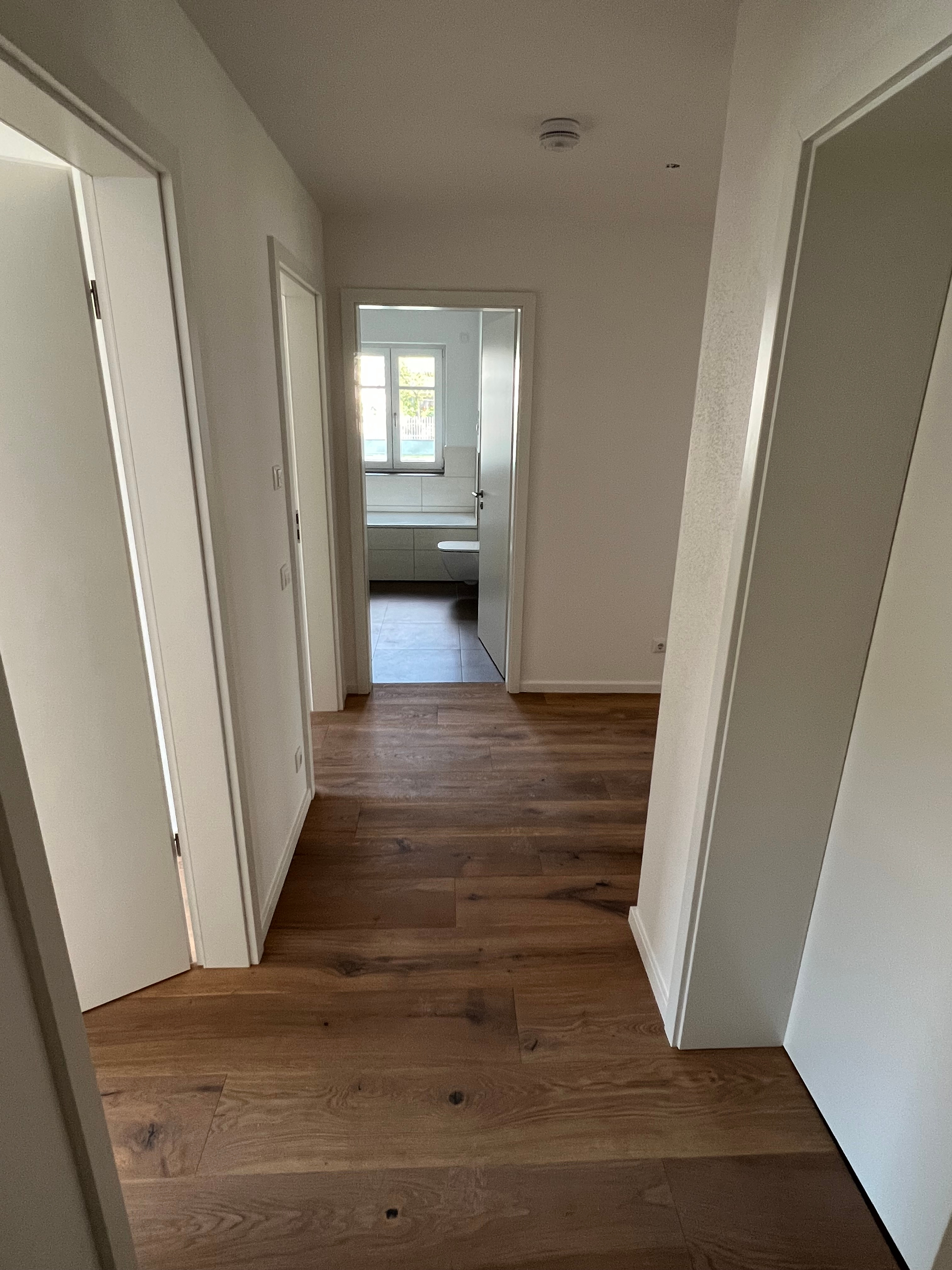 f6b7cd91 e122 4f52 959d 18c04e27bb58