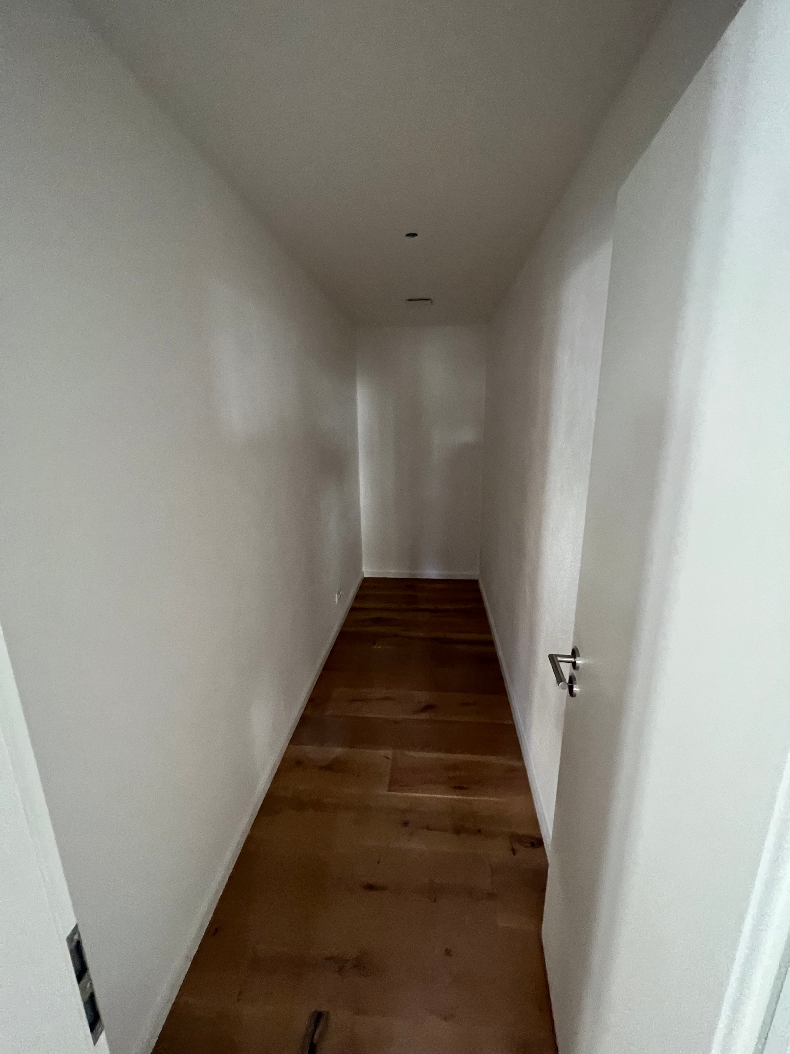 990afd57 8b98 41f8 a3d7 850979c061f8