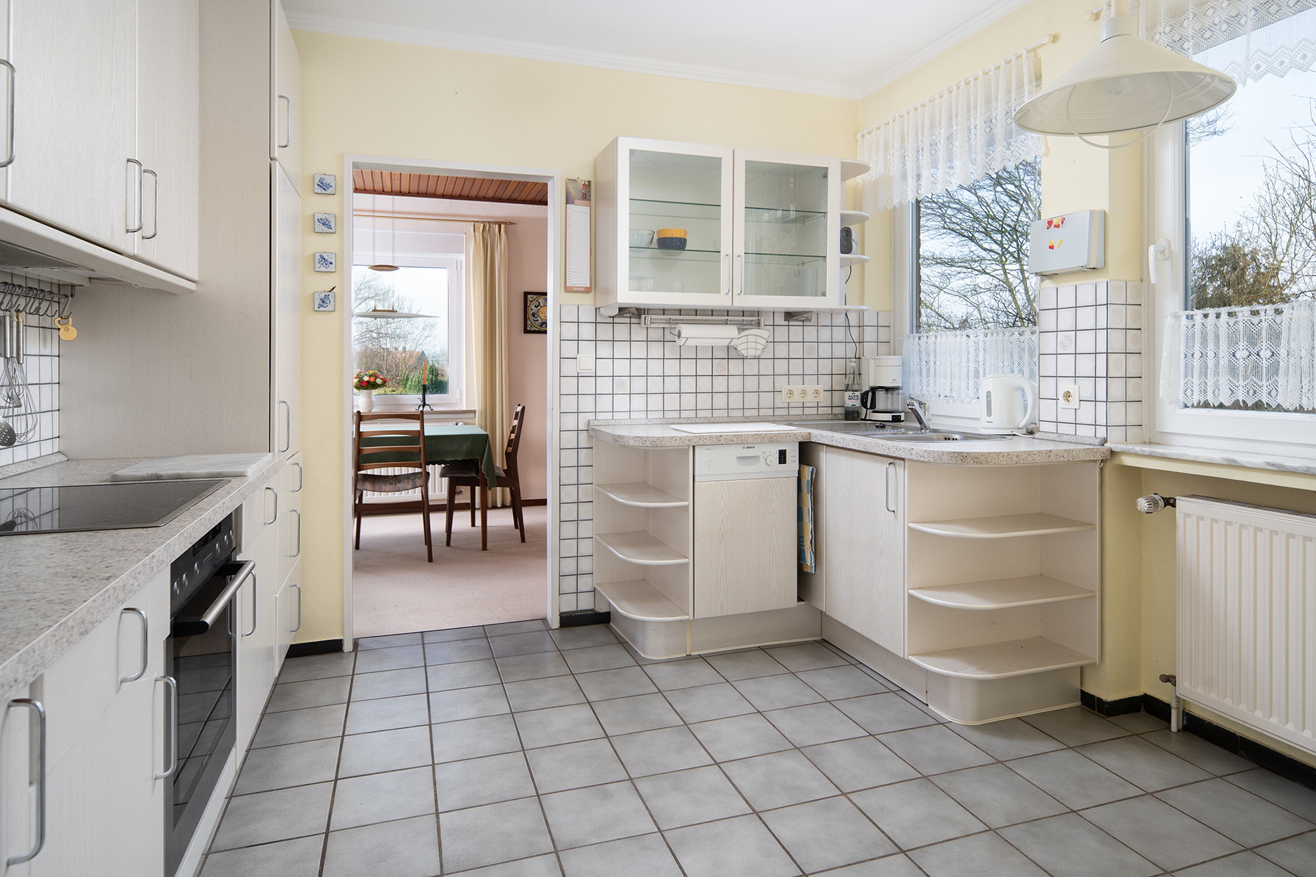 Bungalow in bevorzugter Wohnlage — Küche