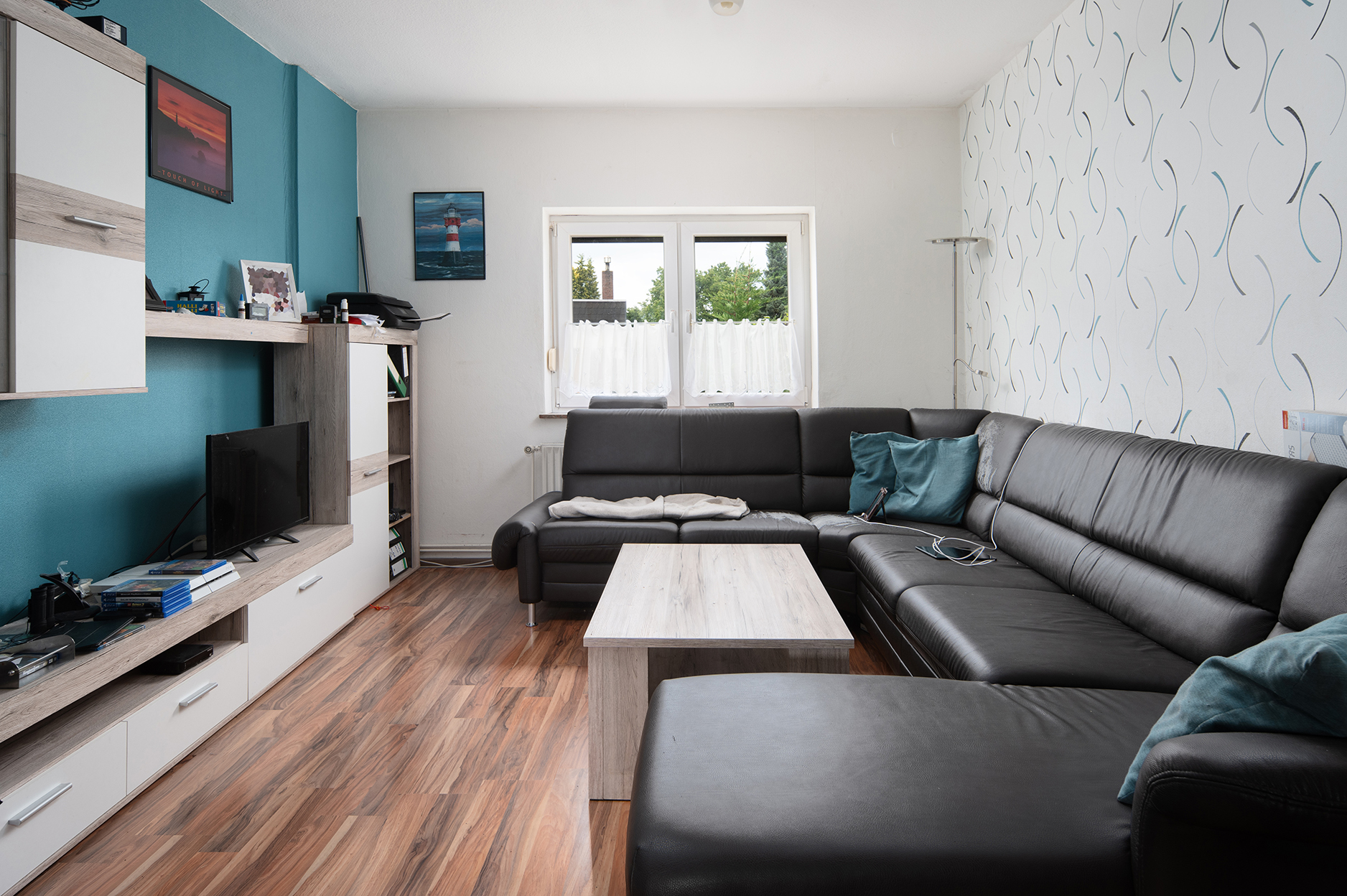 Doppelhaushälfte in guter Wohnlage — Wohnzimmer