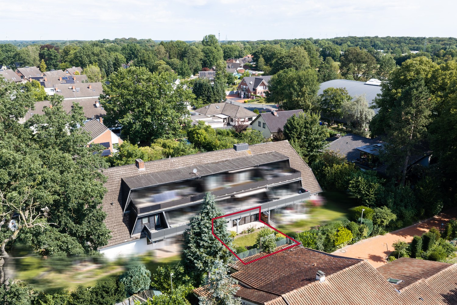 Stilvolle Terrassenwohnung in Ritterhude-Platjenwerbe — Drohnenaufnahme