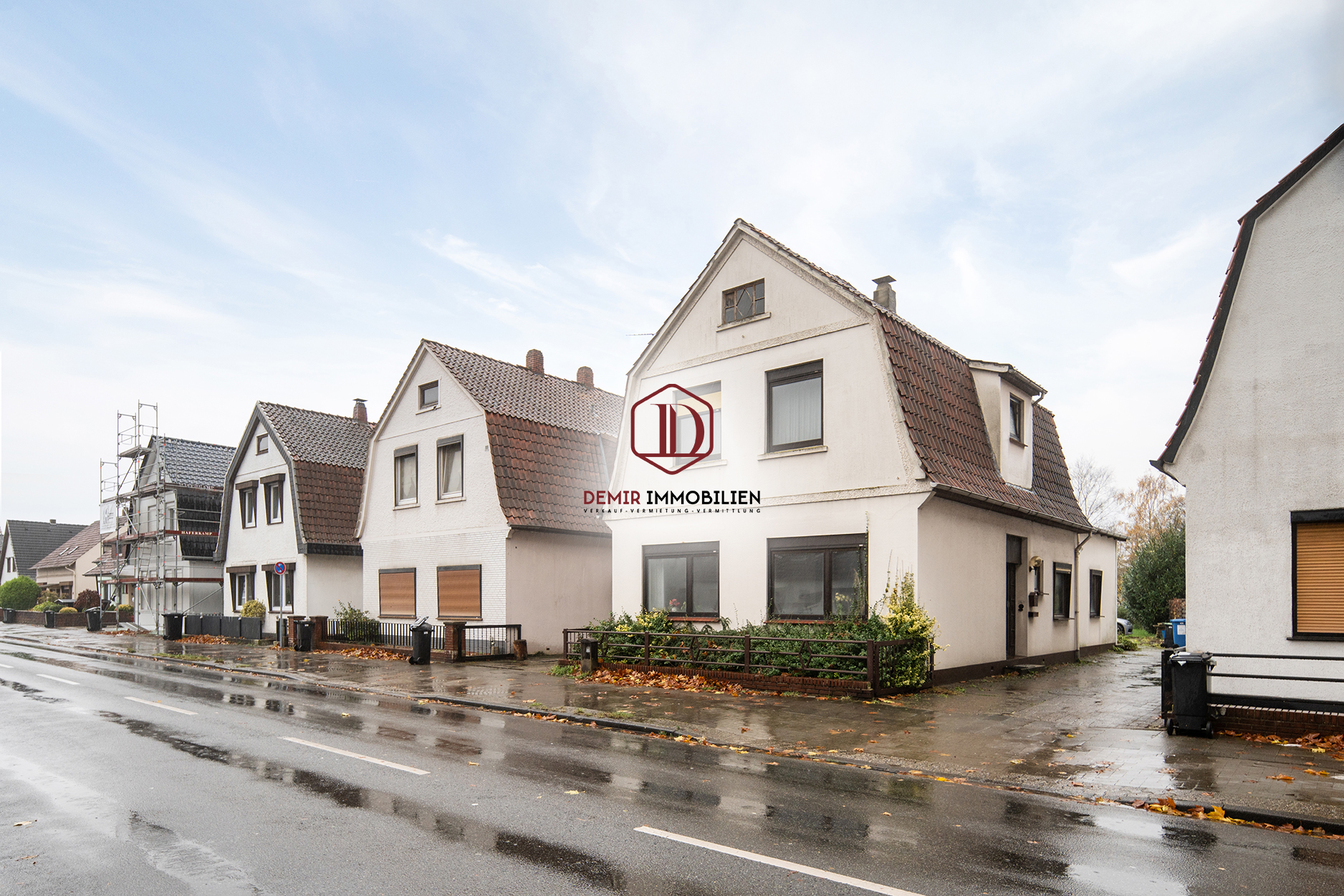 Ein/Zweifamilienhaus in gefragter Lage — Titelbild