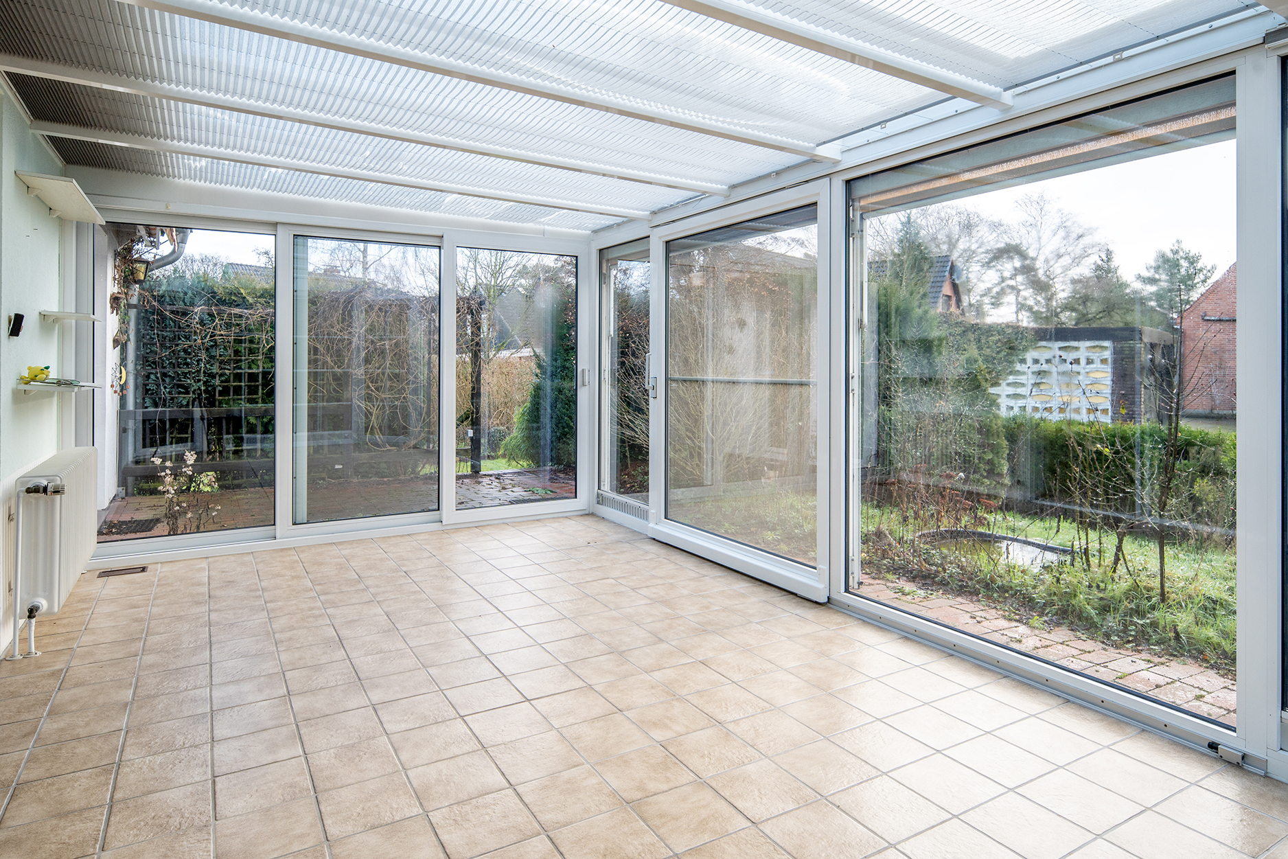 Einfamilienhaus in gefragter Lage — Wintergarten (Fußbdenheizung)