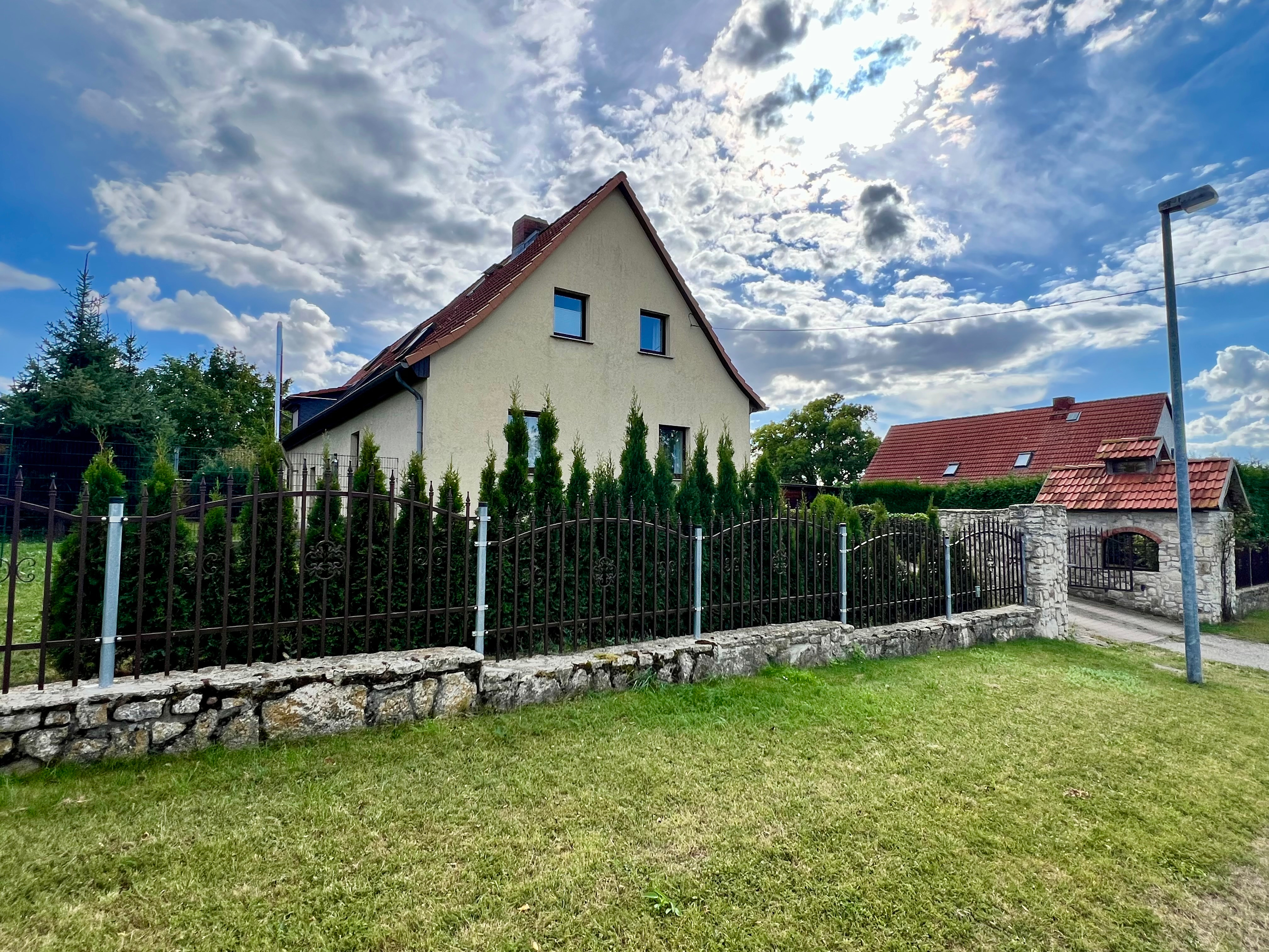 Real Estate Title Image Background