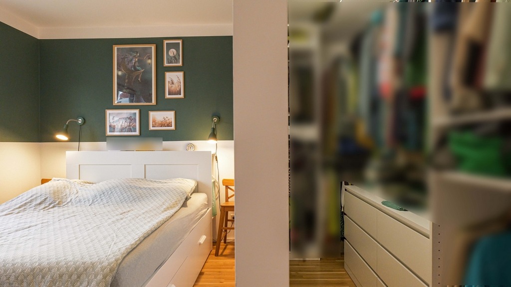 Schlafzimmer mit Ankleide