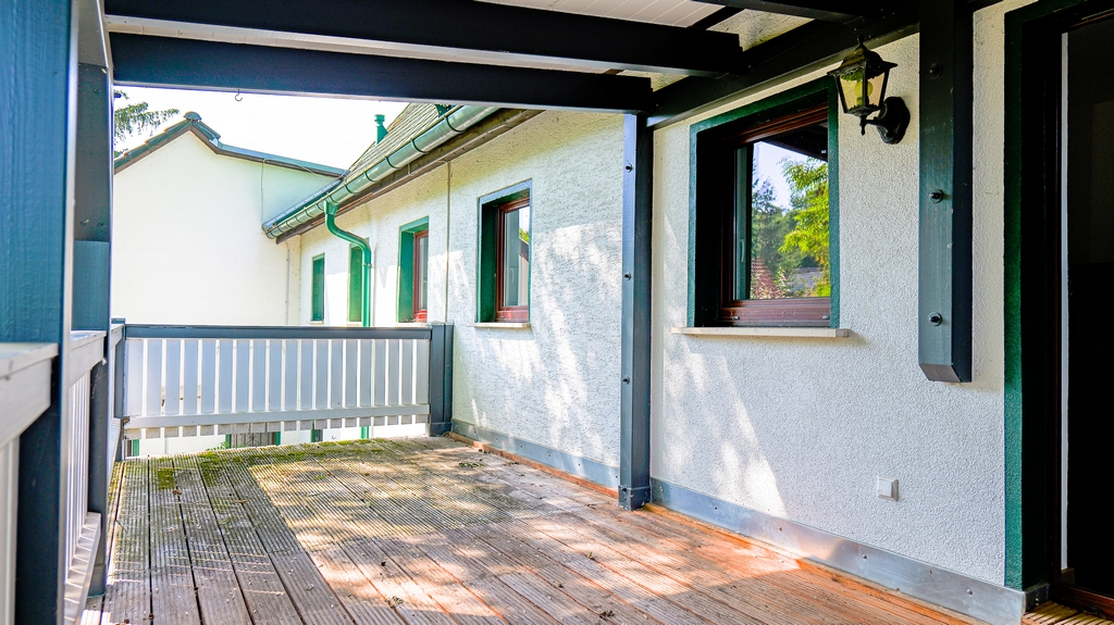 15 Geräumiger Balkon