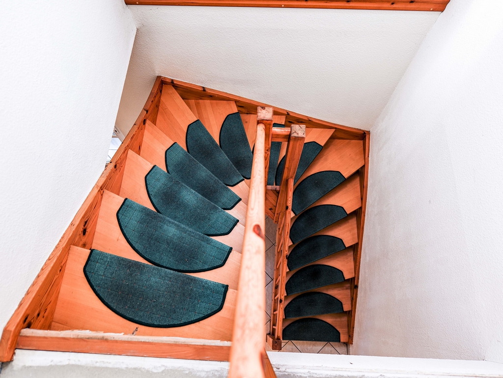Gepflegte Holztreppe