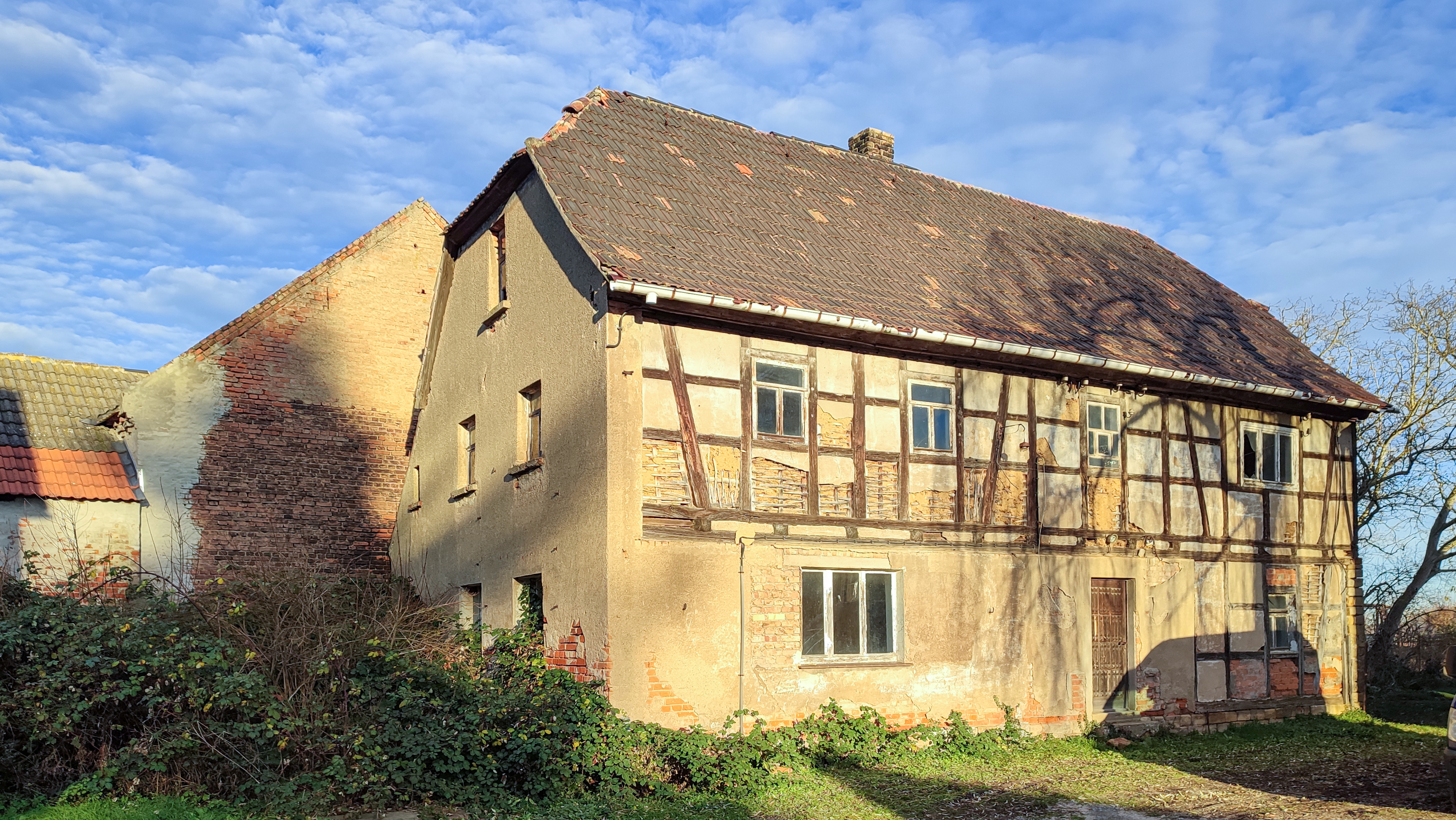 Hübsches Fachwerkhaus wartet auf Ihre Wiederbelebung