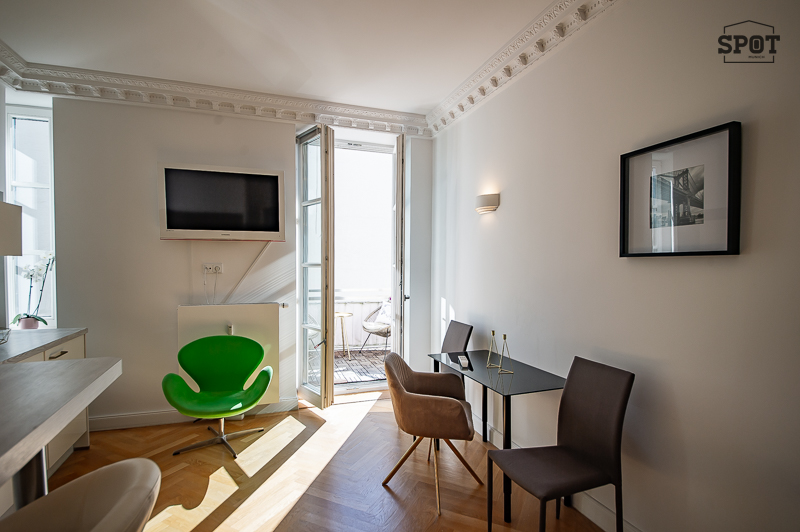 Sonnige 2 Zimmer Wohnung mit Balkon in Neuhausen - Foto 3