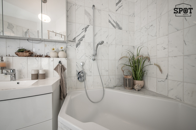 Erstbezug! Großzügige 3 Zimmer Dachterrassen Wohnung in Moosach - Foto 3