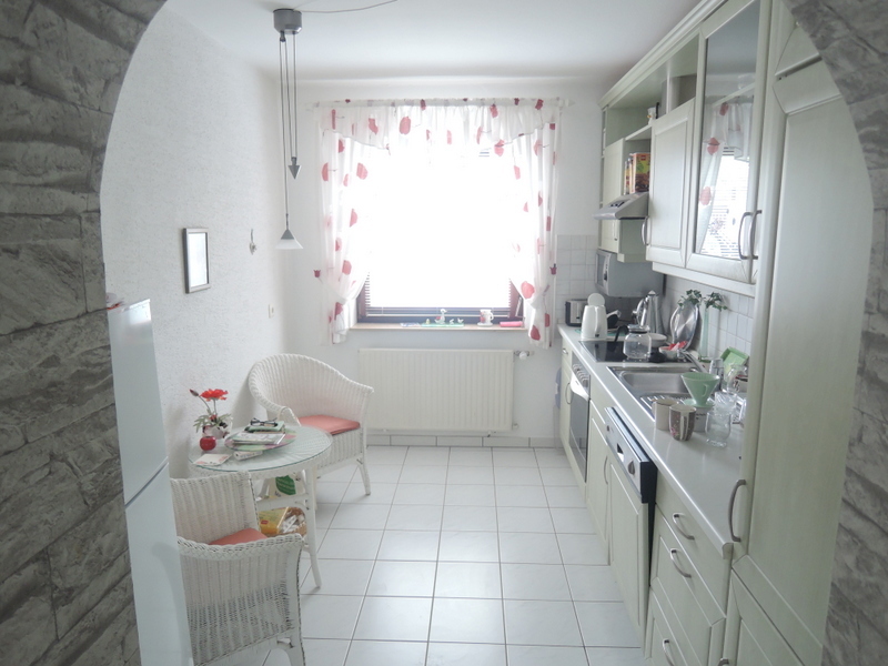 Seniorengerechte Erdgeschosswohnung mit Terrasse und PKW Stellplatz im unteren Wieterviertel - Foto 1