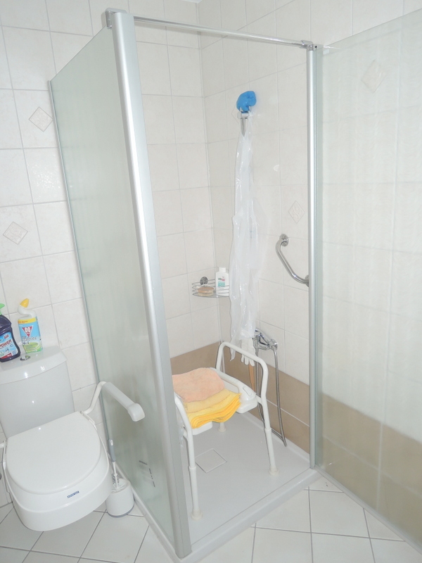 Seniorengerechte Erdgeschosswohnung mit Terrasse und PKW Stellplatz im unteren Wieterviertel - Foto 3