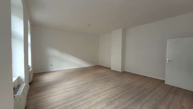 Sonnenberg * Hübsche 2 Zimmer * Großes Wohnzimmer * Frei - Foto 4