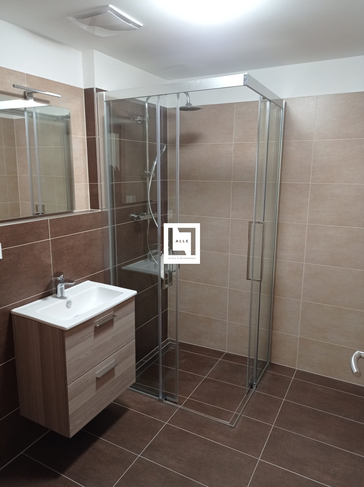 WhatsApp Image 2022-11-22 at 13.16.22