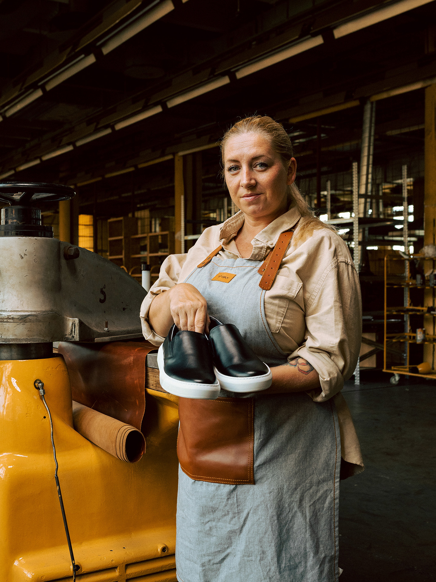 Aside background image