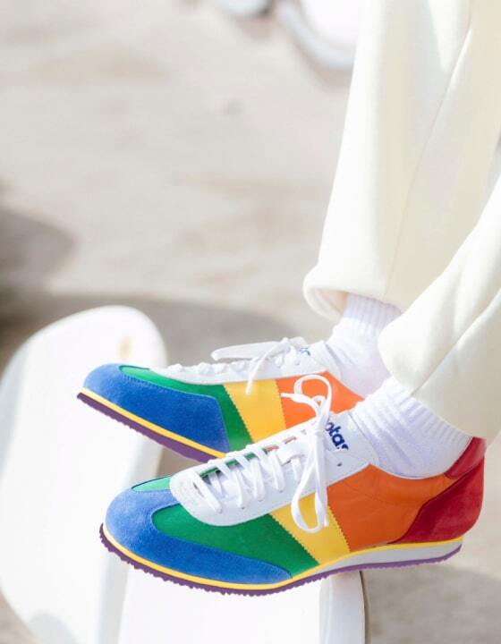 Aside background image