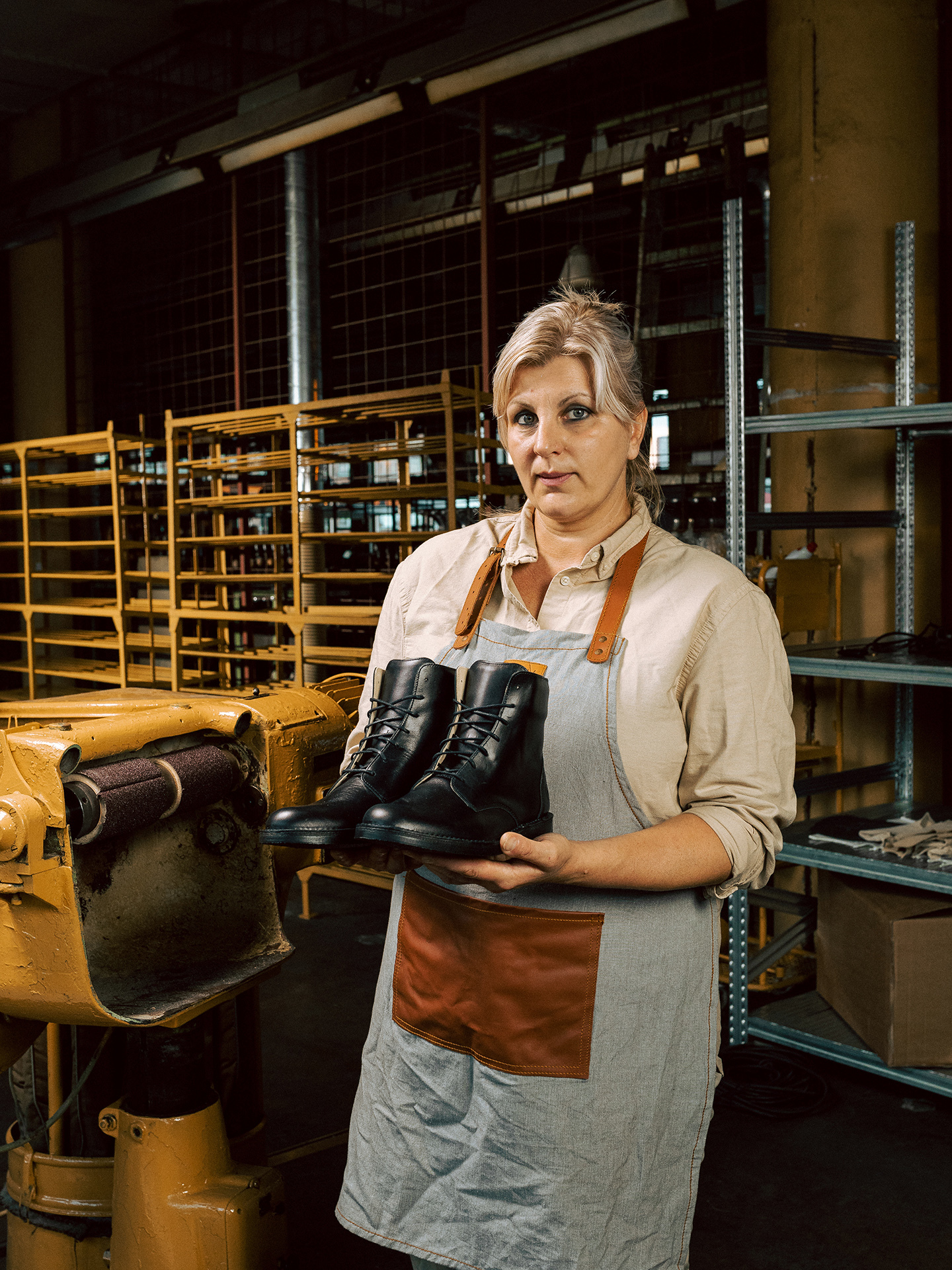 Aside background image