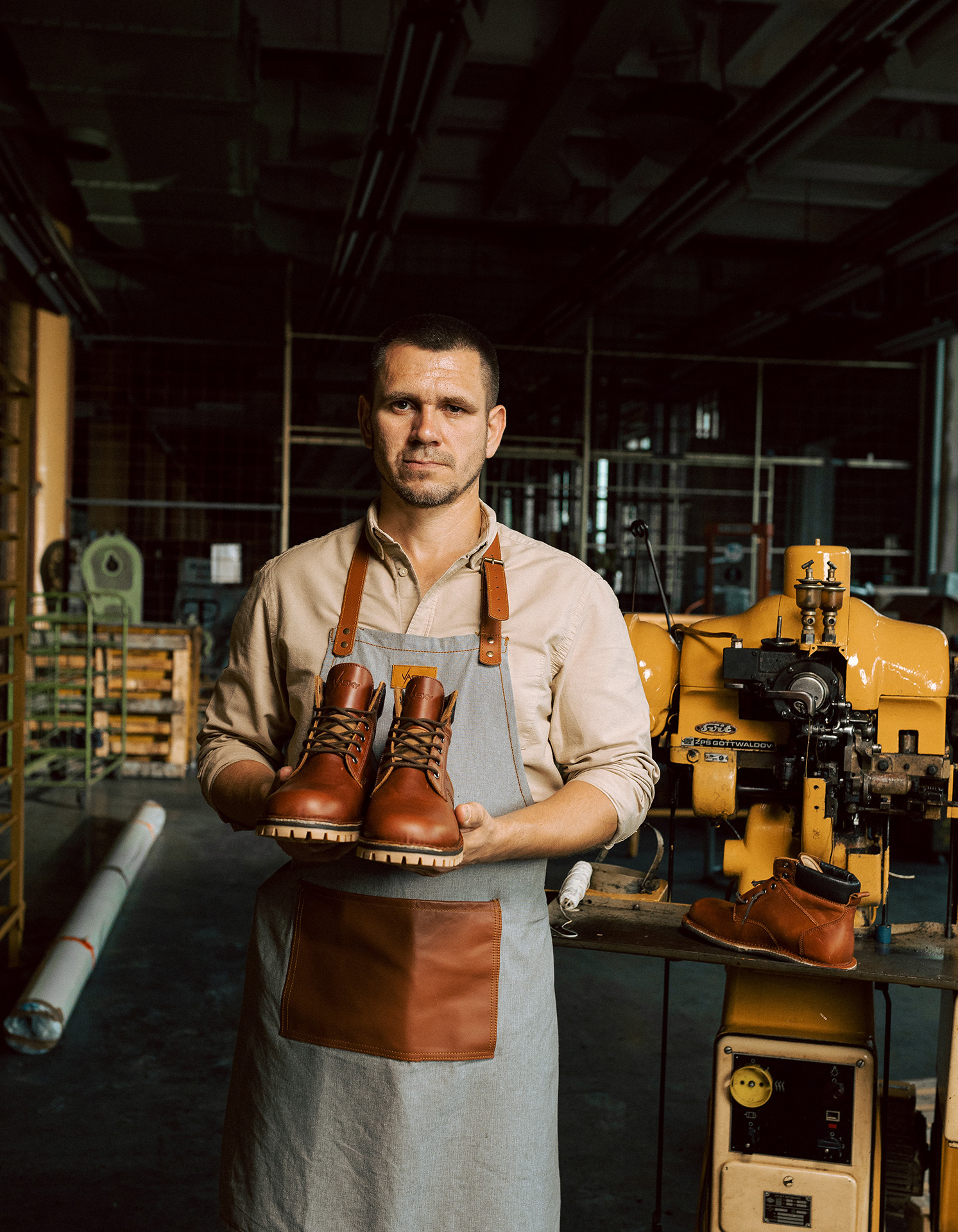 Aside background image