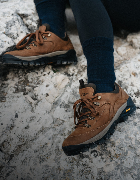 Aside background image