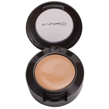 mac studio fix fluid cena