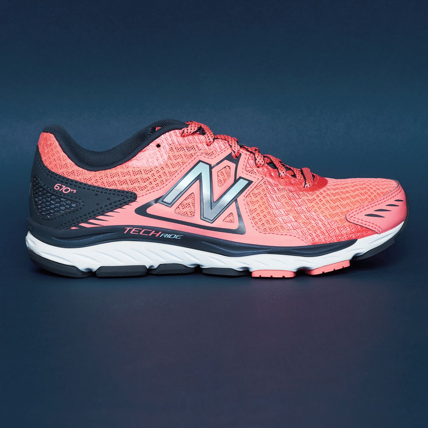 new balance 670 v5 ladies running shoes