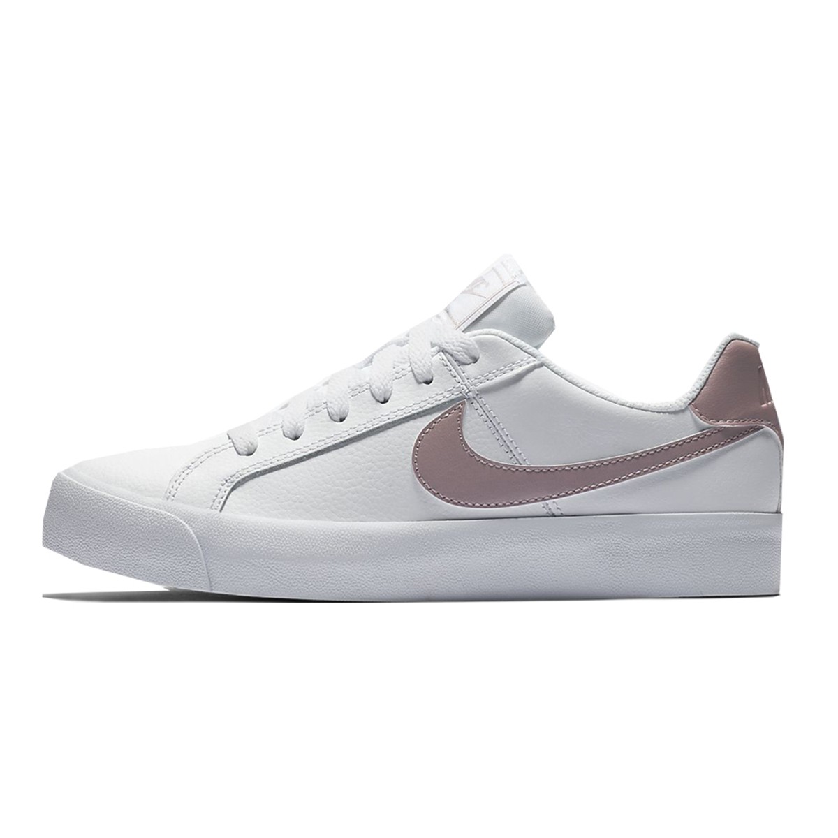 nike court royale hervis